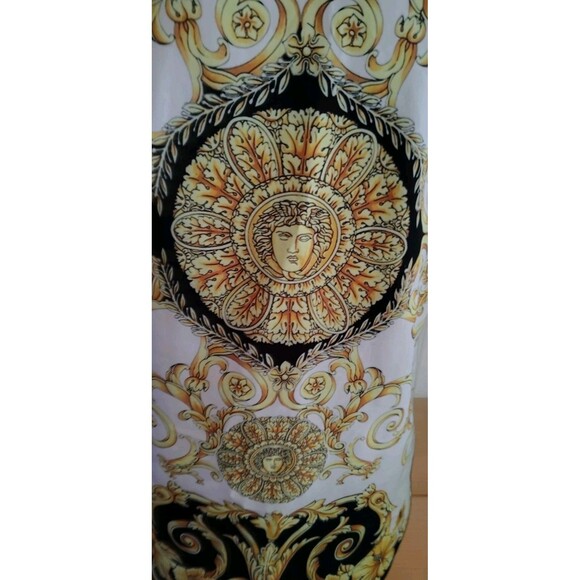 TopCapy Top Size EUR 36 US S Baroque Medusa Print V Neck Short Sleeve - Picture 7 of 11